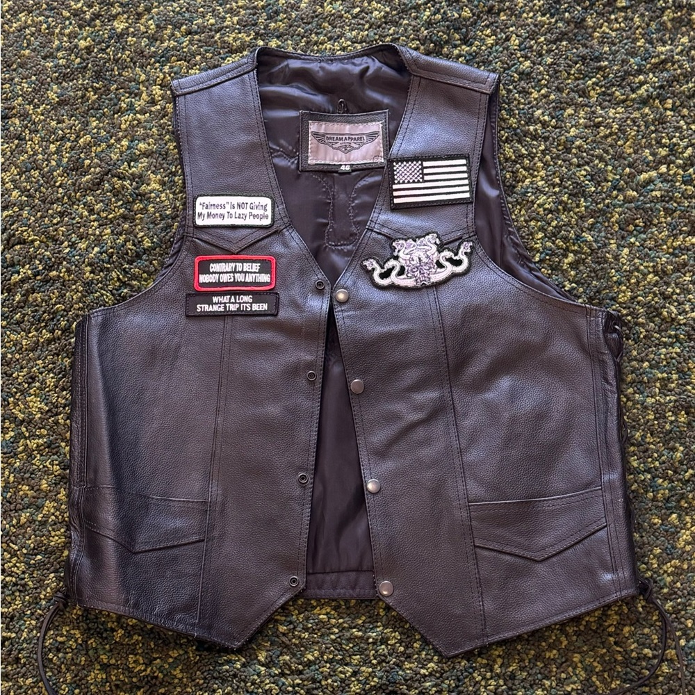 Vintage Dream Apparel Men’s Leather Biker Vest Size 46. Patches and Eagle